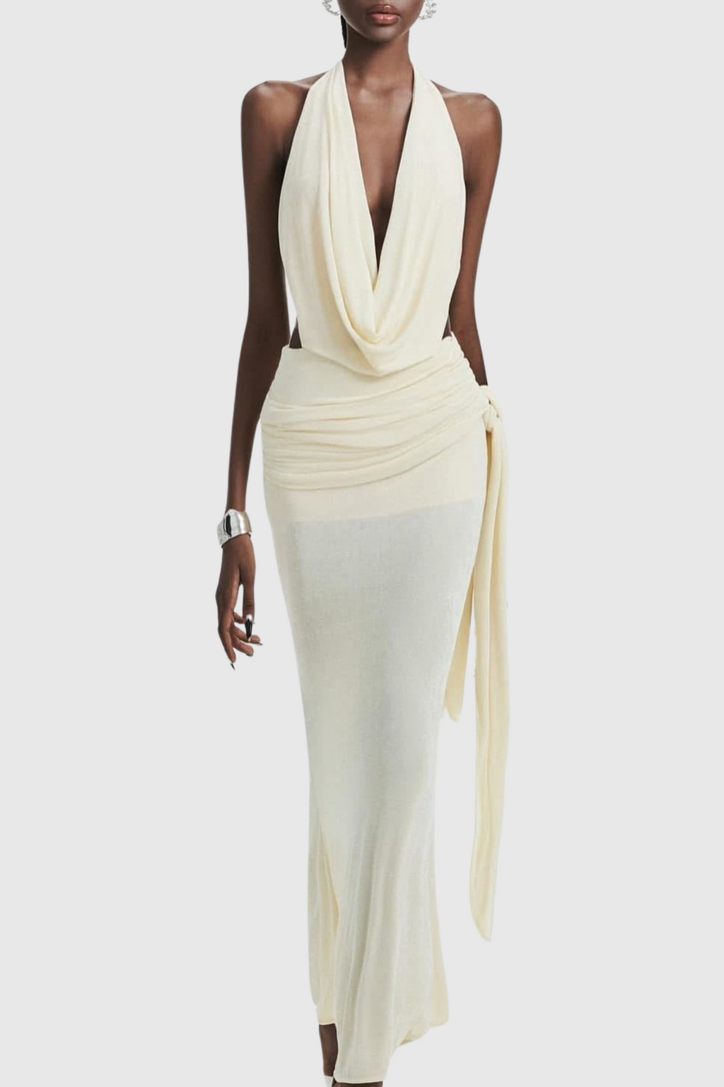 Svajūnė – Elegante vestido largo ajustado