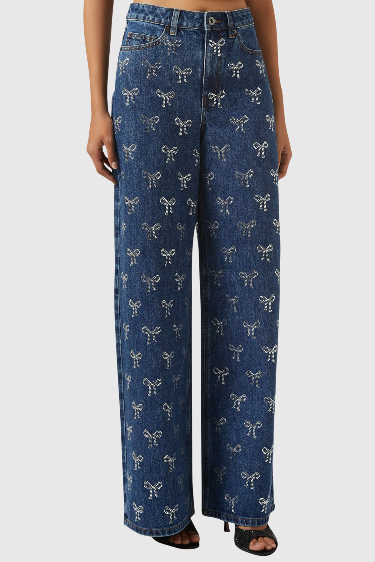 Jeans Jalise con adornos de cristal y lazo