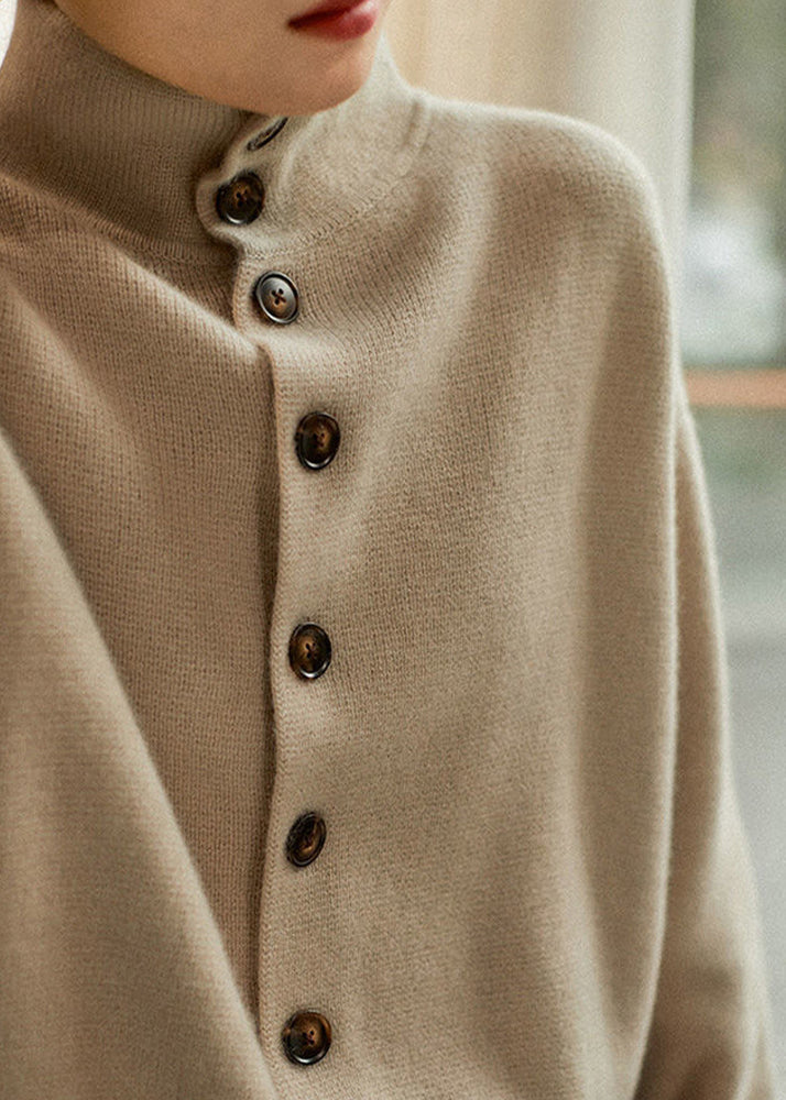 Vyta – Camisa Elegante con Botones en la Parte Inferior