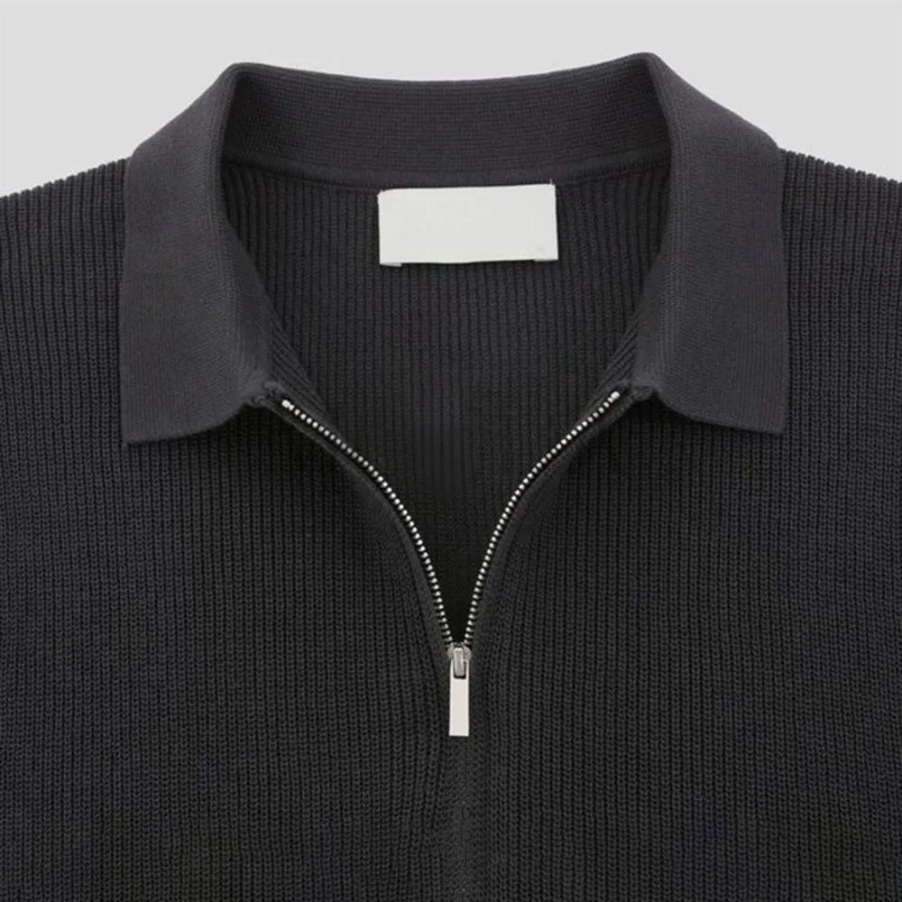Camisetas polo con diseño contorneado