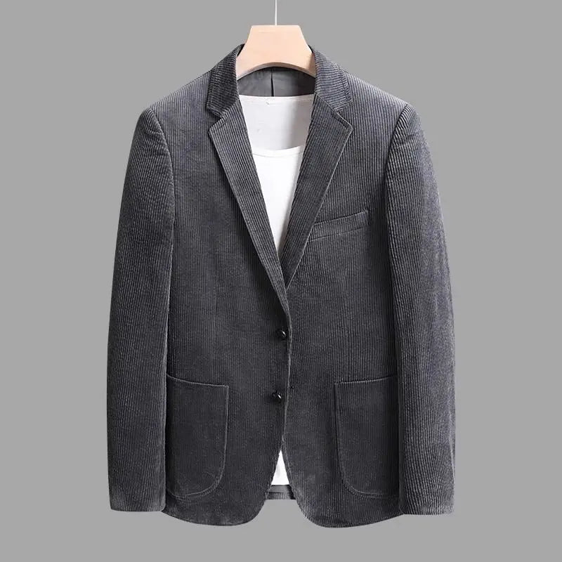 Chaqueta moderna de terciopelo suave y clásico