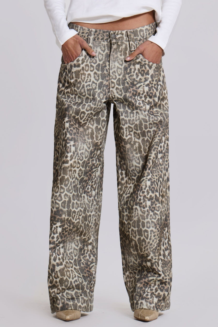 Jeans Veda con diseño de leopardo