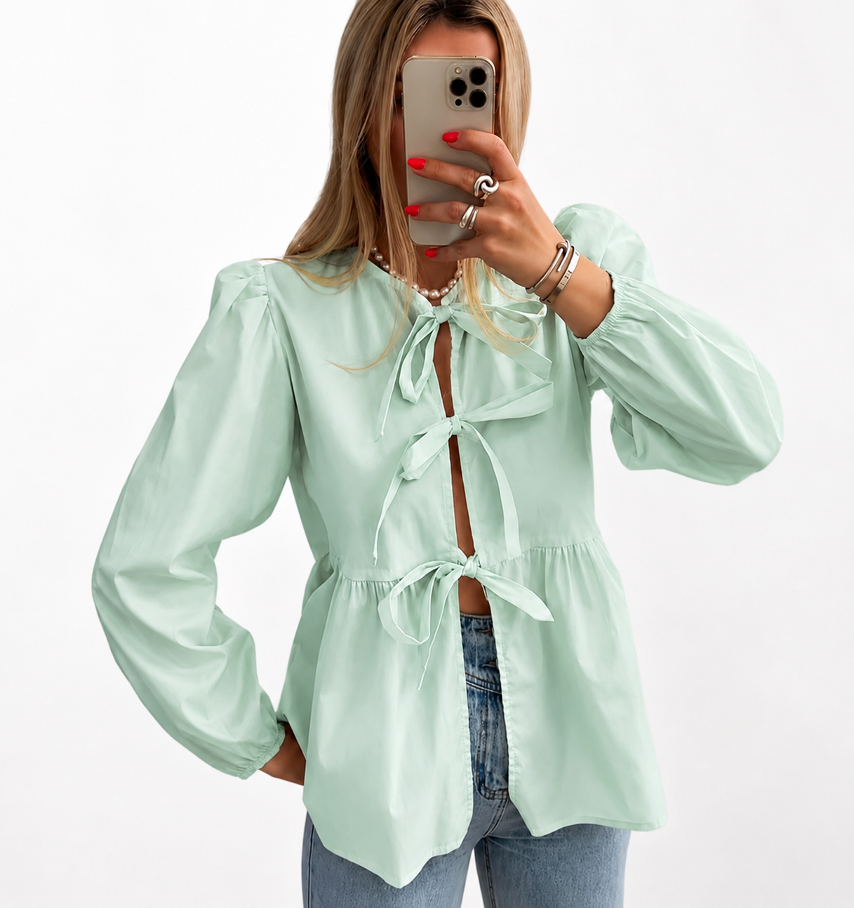Gina – Blusa Chic con Detalles de Lazo