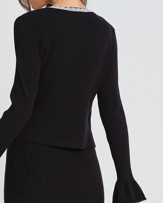 Colette – Suéter con Acabados en Contraste