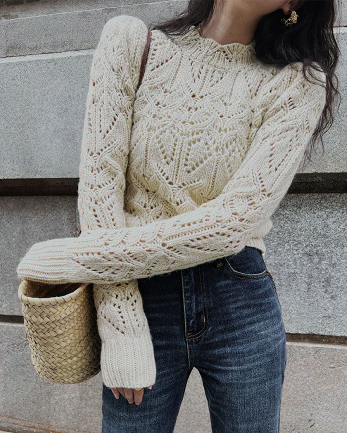 Taura – Suéter de Encaje Elegante