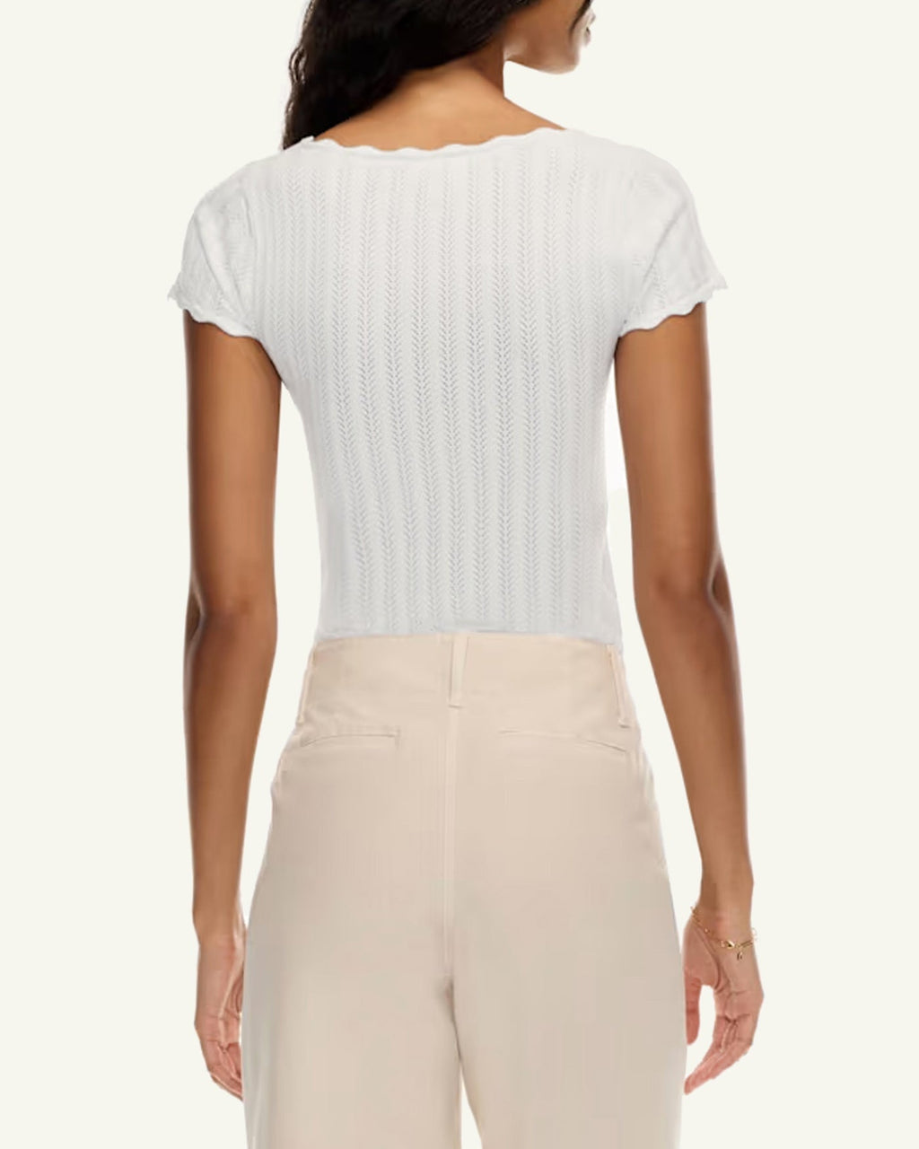 Camiseta con textura y escote cuadrado