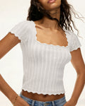 Camiseta con textura y escote cuadrado