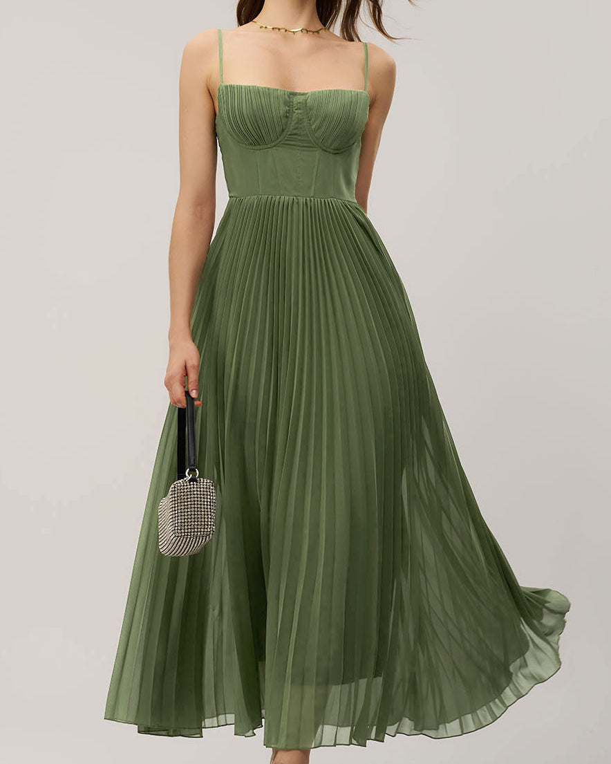 Eivė – Elegante Vestido Plisado