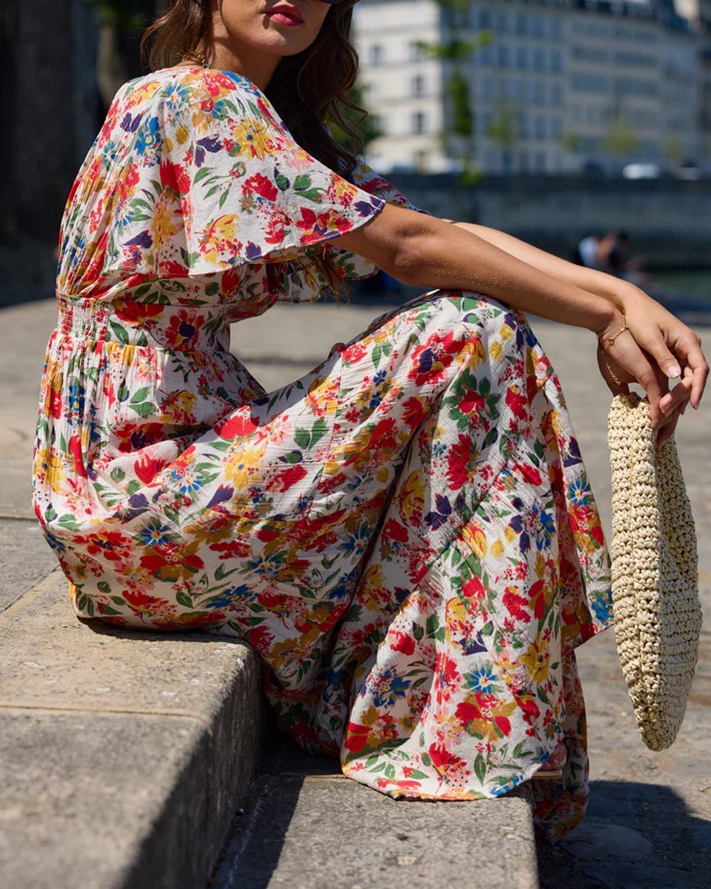 Vestido con mangas estilo mariposa