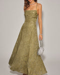 Auksė – Lujoso vestido largo