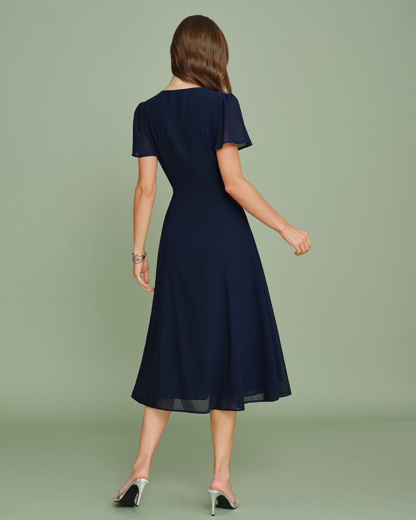 Simona – Vestido Clásico y Sofisticado