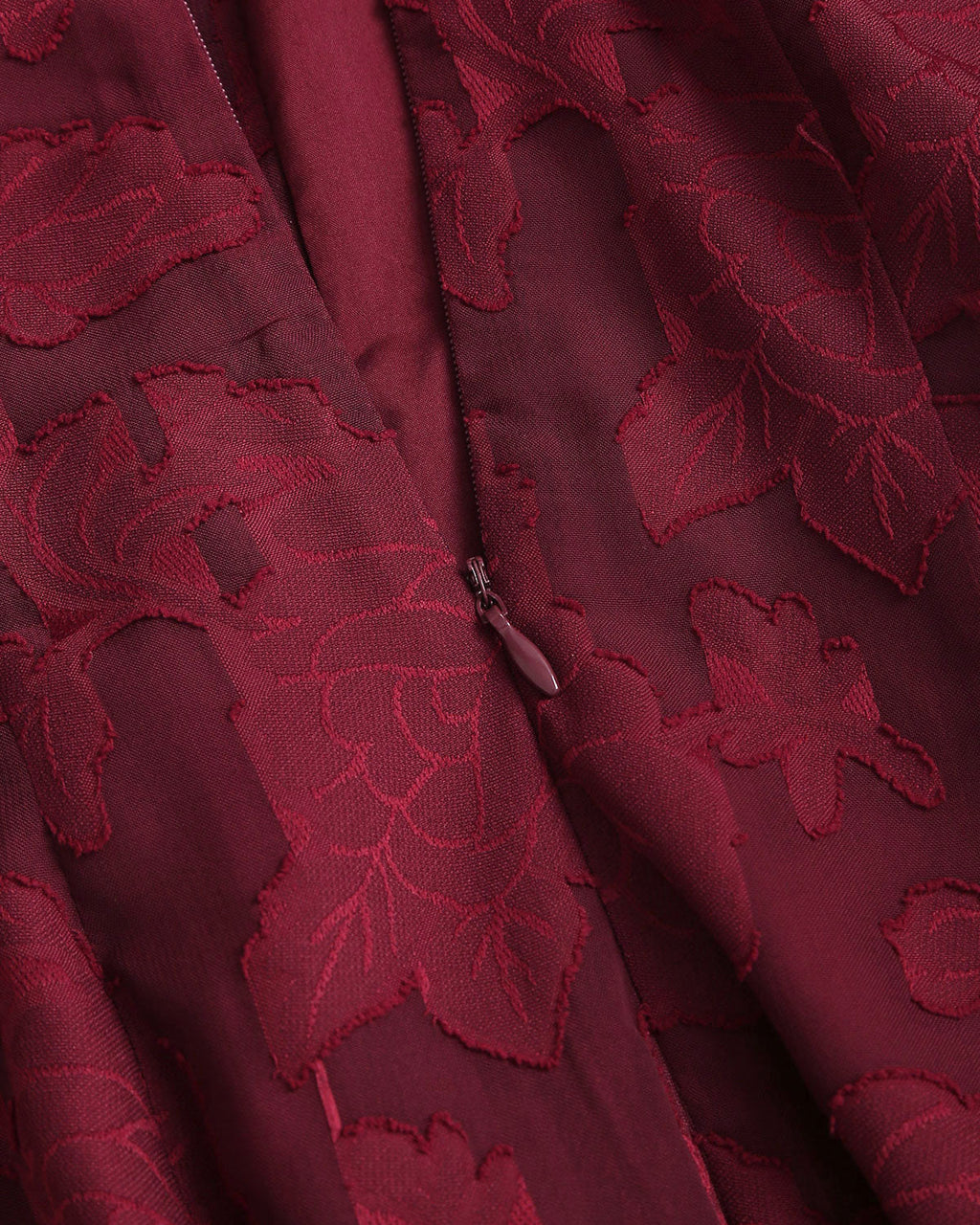 Vestido A de jacquard con escote barco