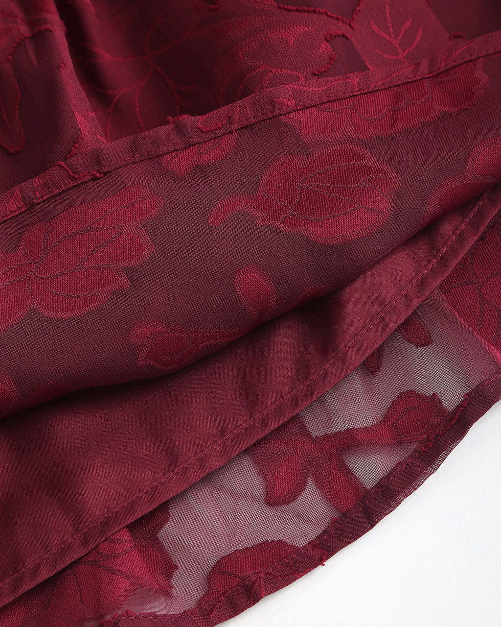 Vestido A de jacquard con escote barco