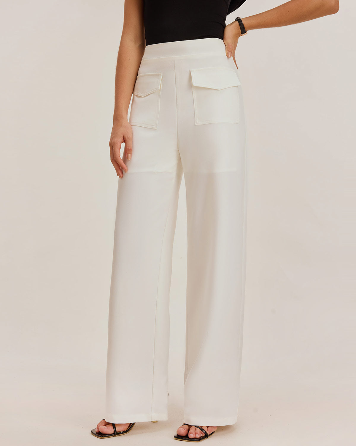 Nela – Pantalones de corte recto con estilo