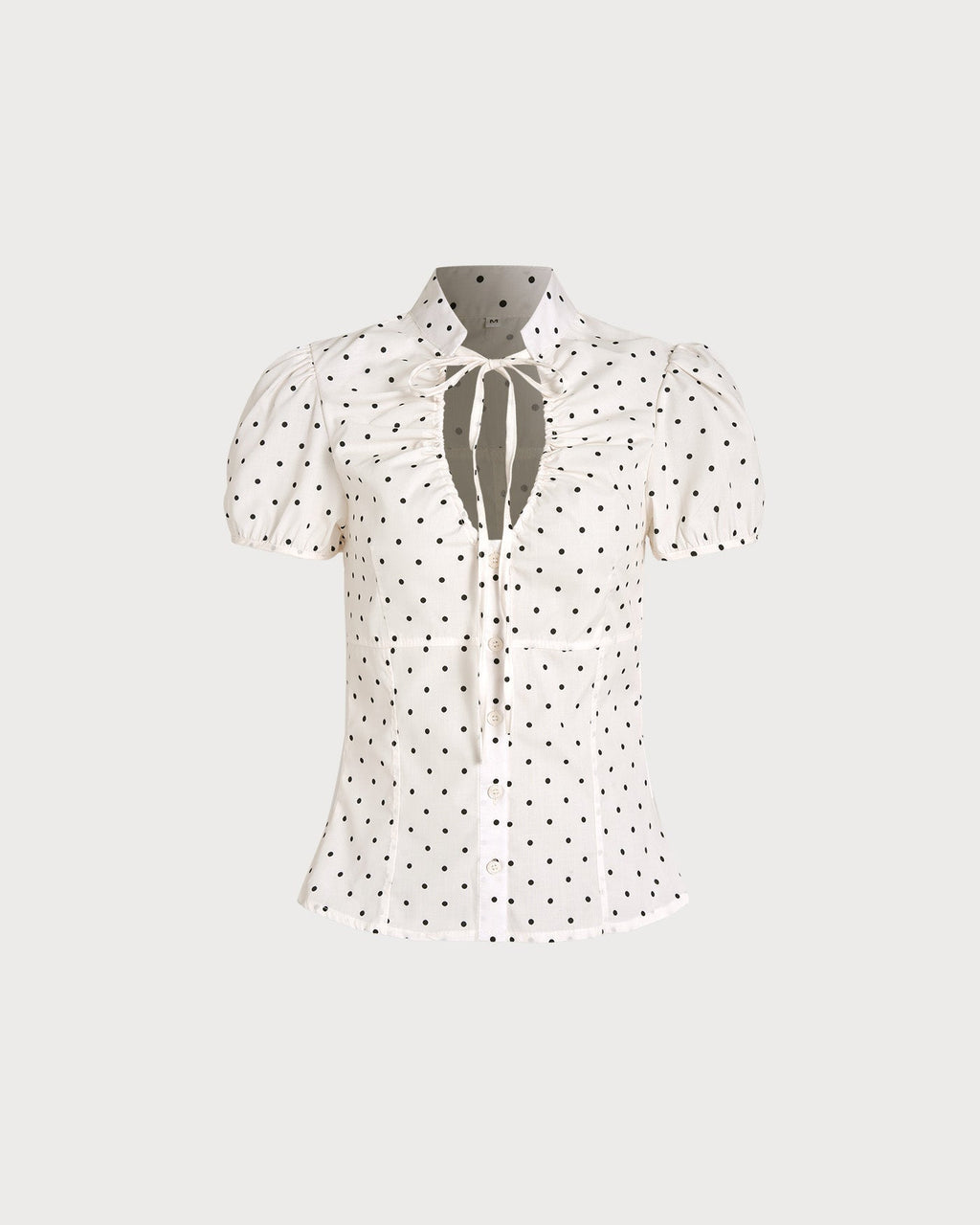 Camisa de cuello mandarín con diseño de lunares